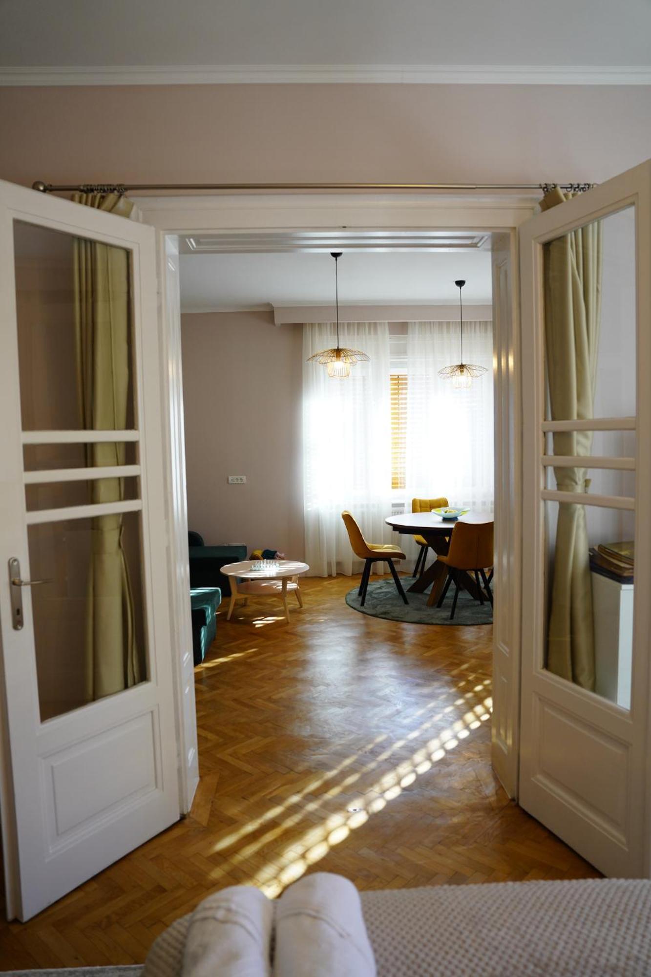 Ami'S Corner Lovely Family And Couple'S Home Sibiu Buitenkant foto